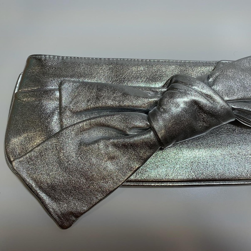 Lorelei Bow Clutch bag, NWOT, Silver